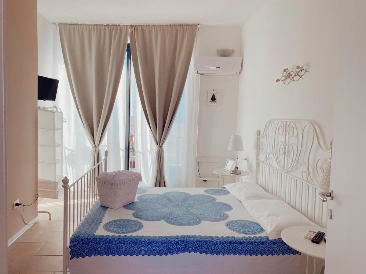 Regina Margherita B&B Marzamemi Buitenkant foto