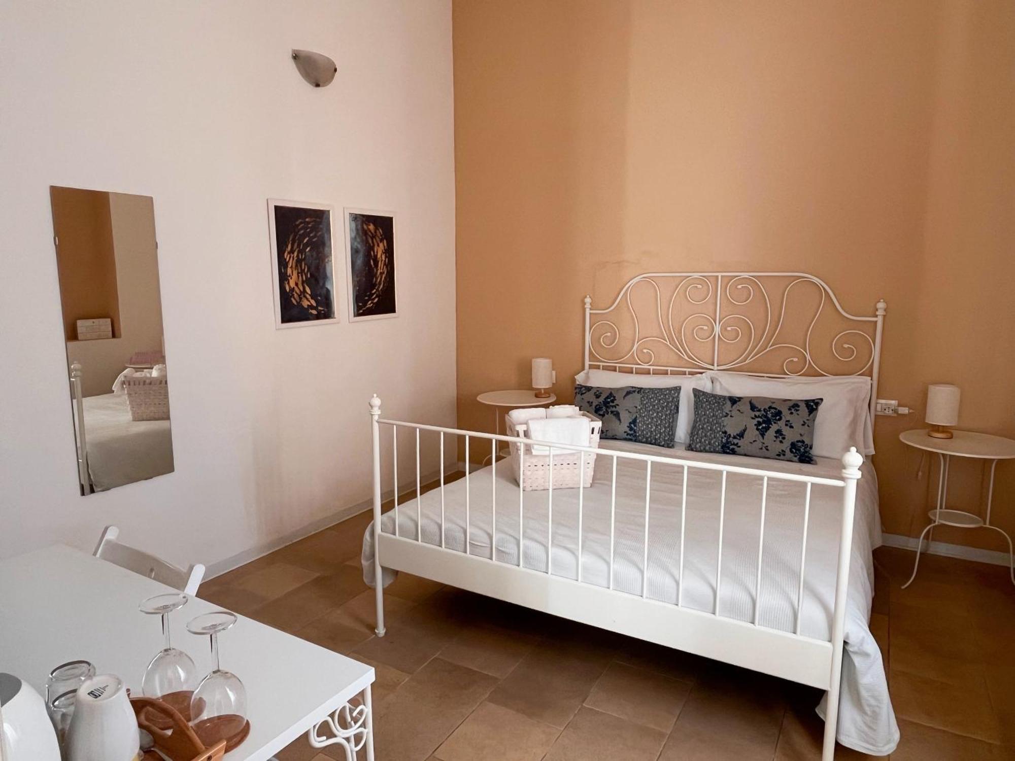 Regina Margherita B&B Marzamemi Buitenkant foto