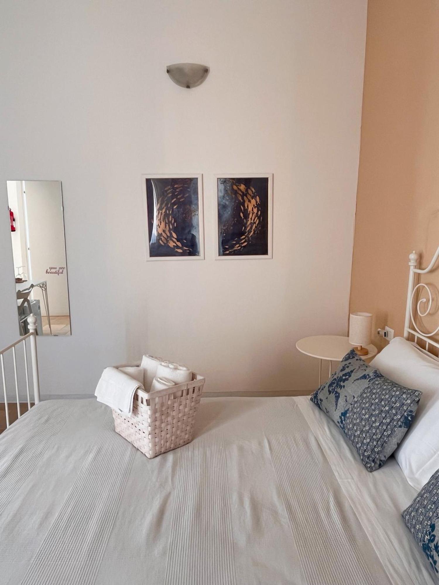Regina Margherita B&B Marzamemi Buitenkant foto
