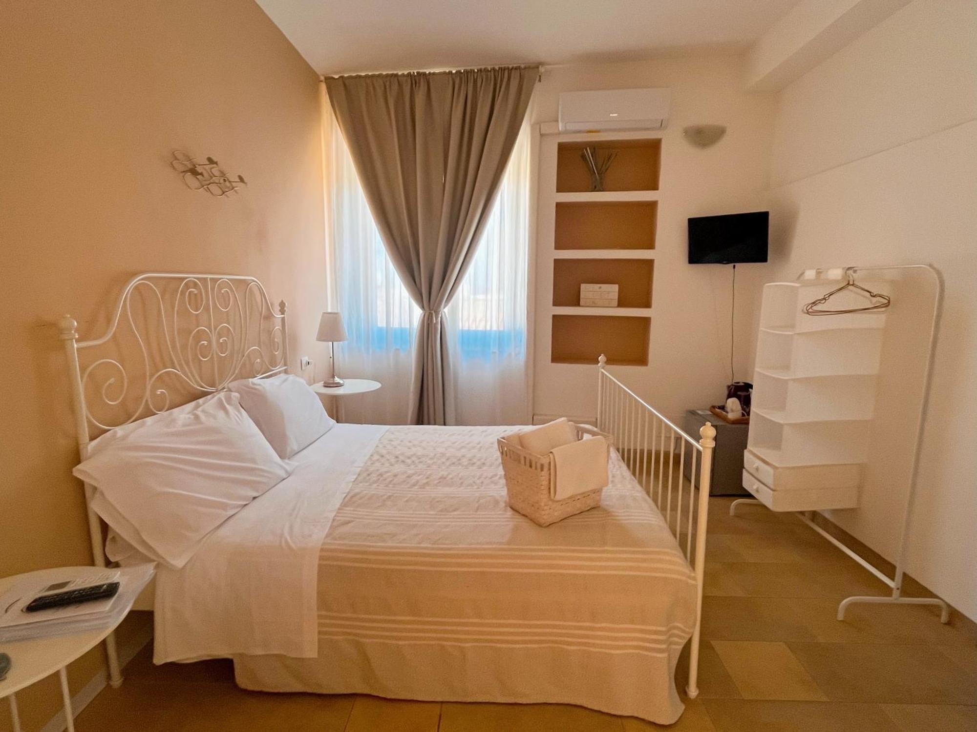 Regina Margherita B&B Marzamemi Buitenkant foto